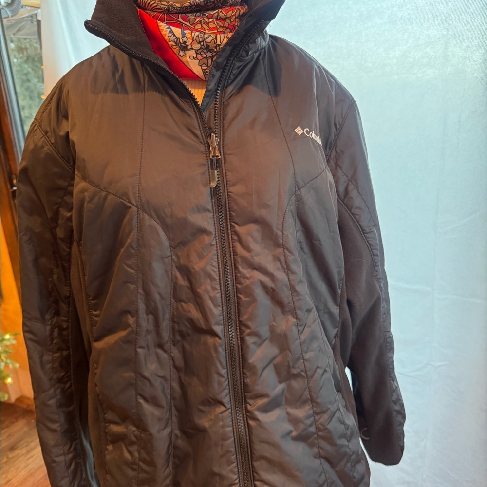Columbia Black Performance Jacket - Picture 8 of 10